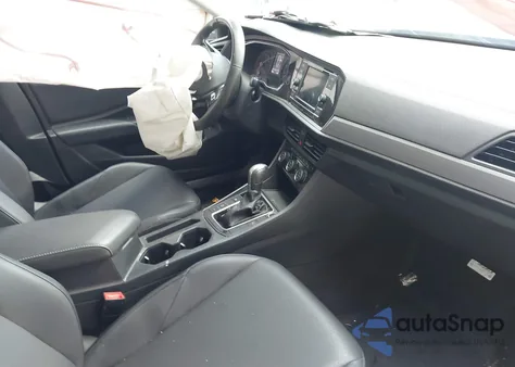 2019 Volkswagen Jetta 1.4T R-Line/1.4T S/1.4T Se from USA, damaged, VIN 3VWC57BU3KM228448